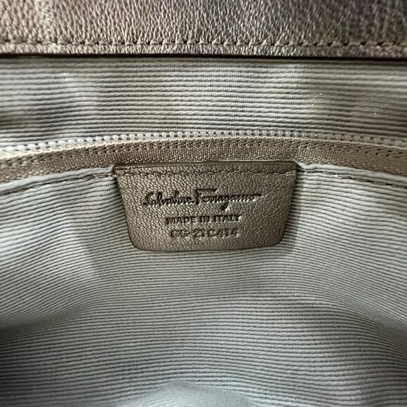 Ferragamo Puff Stitch Two-Way Chain Shoulder Bag - Picture 7 of 7